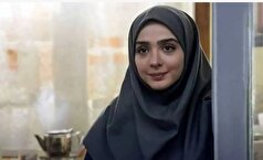 المیرا دهقانی با جدیدترین مدل آیفون در دستش پز داد! + عکس