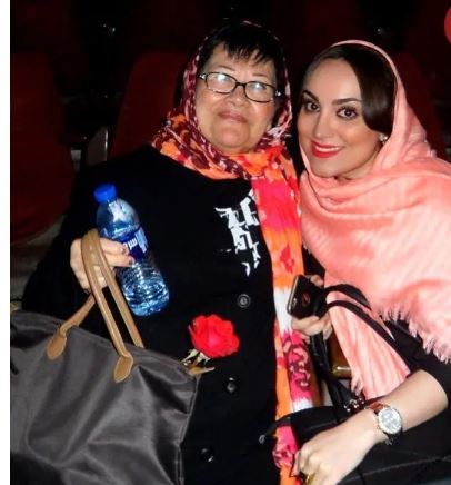 سفر در زمان؛ چهره «نصرت پرتوی» (فاطی فیلم گوزن ها) در ۸۰ سالگی سفر در زمان؛ چهره «نصرت پرتوی» (فاطی فیلم گوزن ها) در ۸۰ سالگی