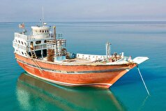 دستگیری ۱۱ متهم به دلیل صید غیرمجاز ترال در جاسک