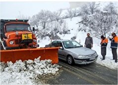 بازگشایی جاده ۵۰ روستای الیگودرز از برف/ گردنه گله‌بادوش مسدود است