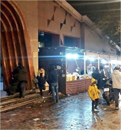 بیخیالی شهرداری منطقه در مورد انتقادات منفیِ در ورودی ایستگاه مترو تجریش همچنان ادامه دارد!