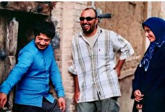 وایرال شدن یک عکس غیر اخلاقی از رضا عطاران در پشت صحنه سریال «متهم گریخت» !