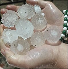 بارش تگرگ با اندازه قابل توجه