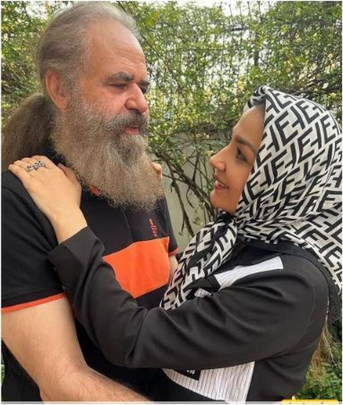 قابی عاشقانه و خبرساز از زوج جنجالی سینما با ۲۸ سال اختلاف سنی!