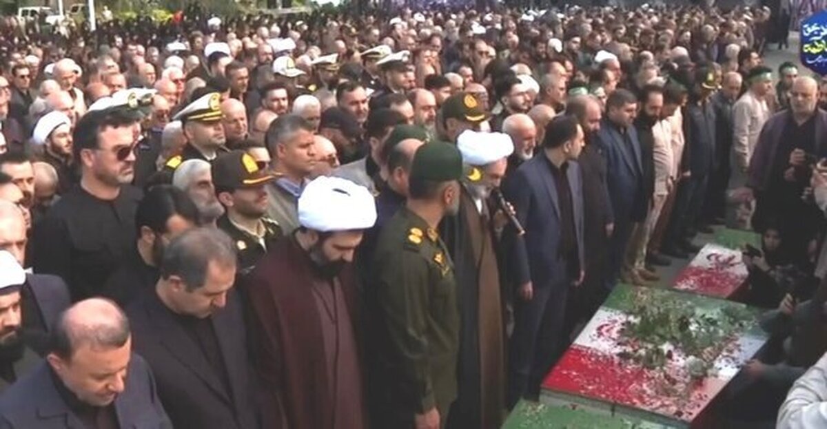 تشییع پیکر ۷ شهید گمنام در رشت برگزار شد