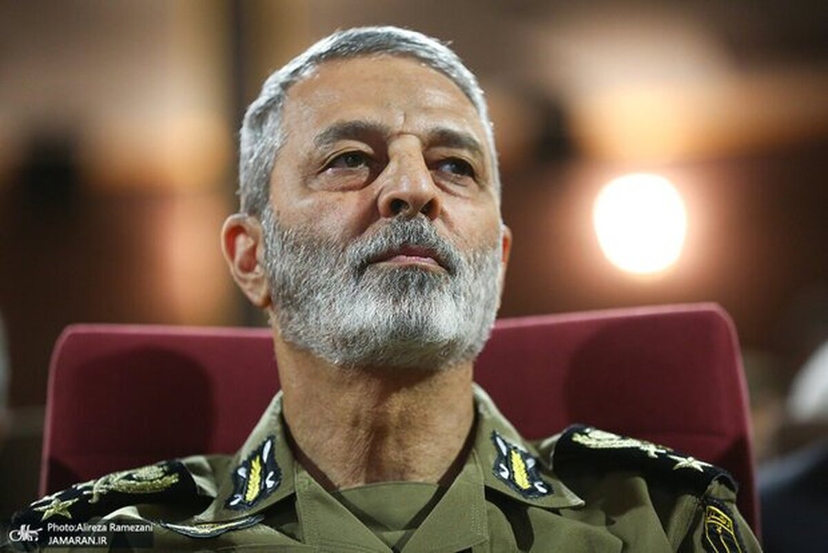 سرلشکر موسوی: حضور بی‌بدیل مردم در تشییع شهدای گمنام نشانه عمق دلبستگی به مقام شامخ شهدا است