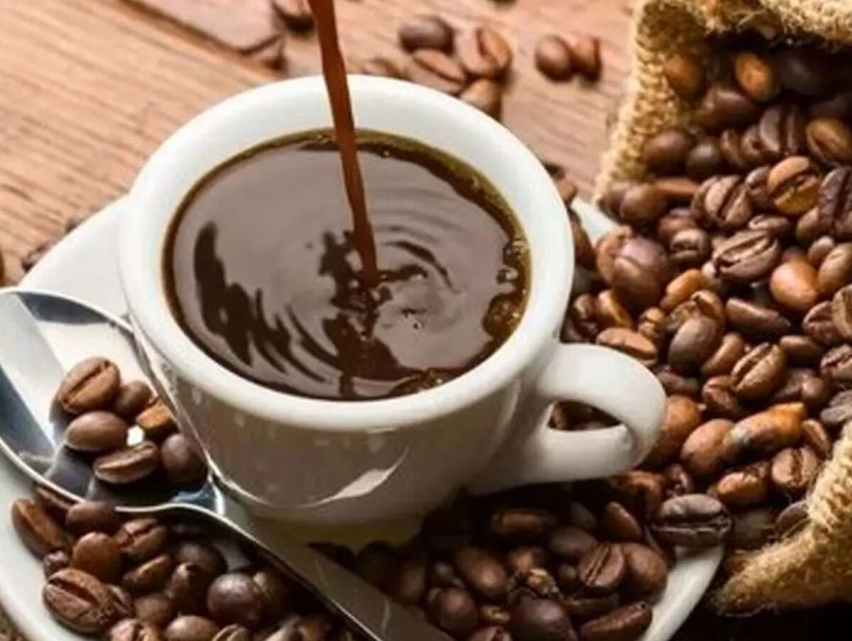 بهترین زمان برای شروع و پایان مصرف قهوه در طول روز