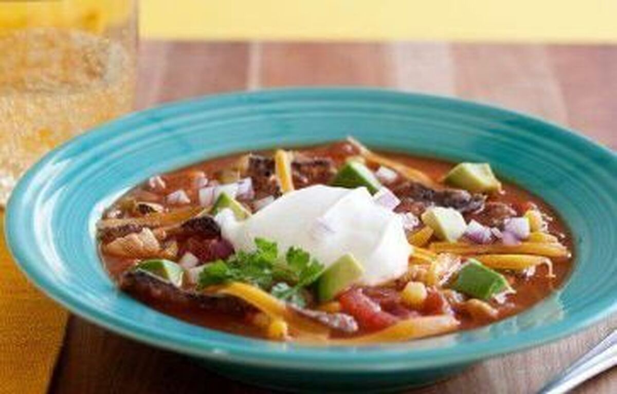 اینبار برای همسرتان سوپ متفاوت تورتیلا را آماده کنید
