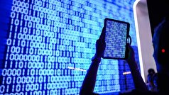 سی‌بی‌اس نیوز گزارش داد که ترامپ برنامه جنسیس را برای معرفی هوش مصنوعی به علم راه‌اندازی کرده است.