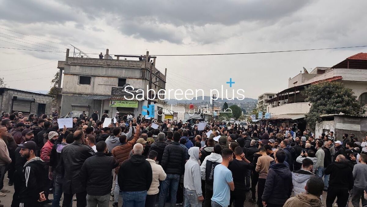 اعتراض مردم به دولت موقت سوریه در شهر های مختلف این کشور