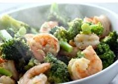 خوراک میگوی اسپایسی یک غذای اصیل و لذیذ دریایی