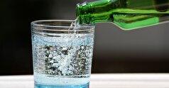 دانشمندان فاش کرده‌اند که آیا آب گازدار مضر است یا خیر.
