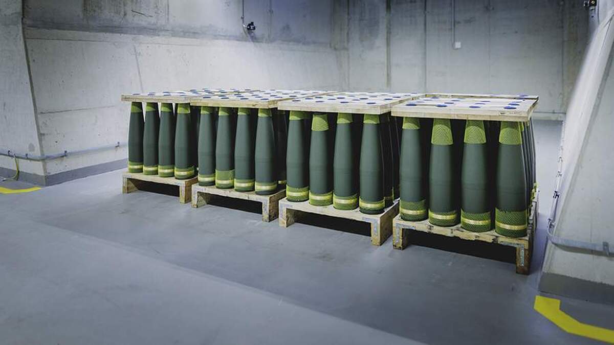 اتحادیه اروپا خواستار ادغام عمیق‌تر صنایع نظامی با اوکراین شد.‌ای‌بی‌سی نیوز: بروکسل خواستار ادغام عمیق‌تر صنایع نظامی با اوکراین شد