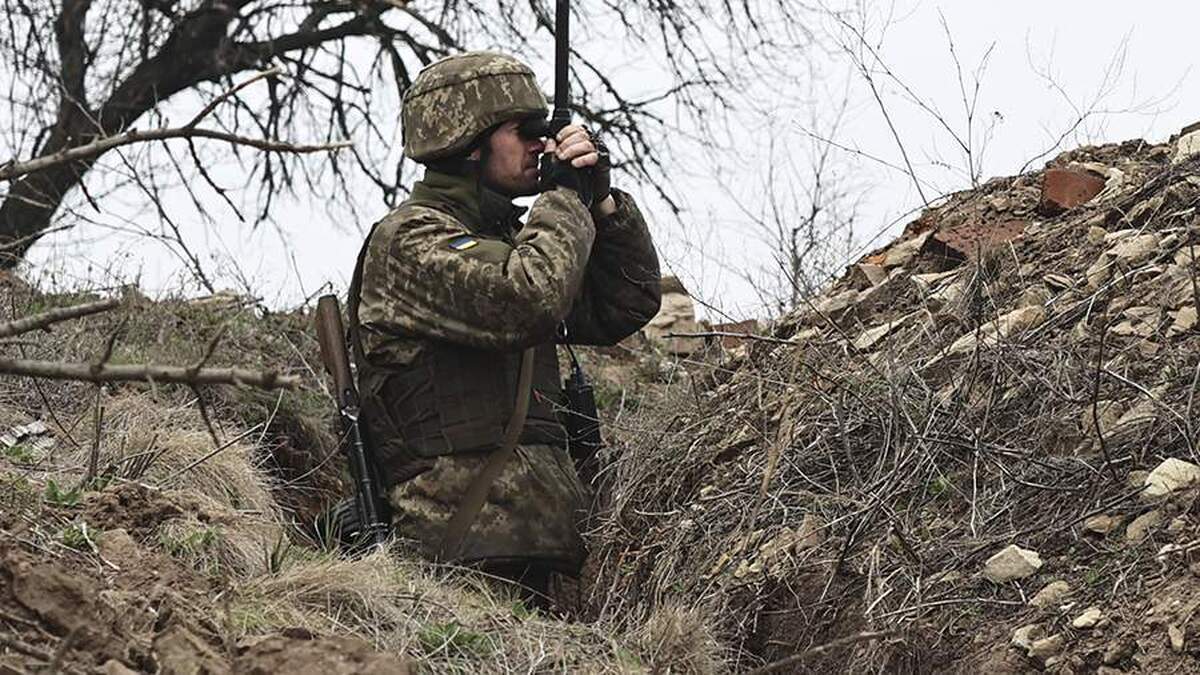 فایننشال تایمز از برنامه‌های اوکراین برای محدود کردن تعداد نیرو‌های مسلح این کشور به ۸۰۰ هزار نفر مطلع شده است.