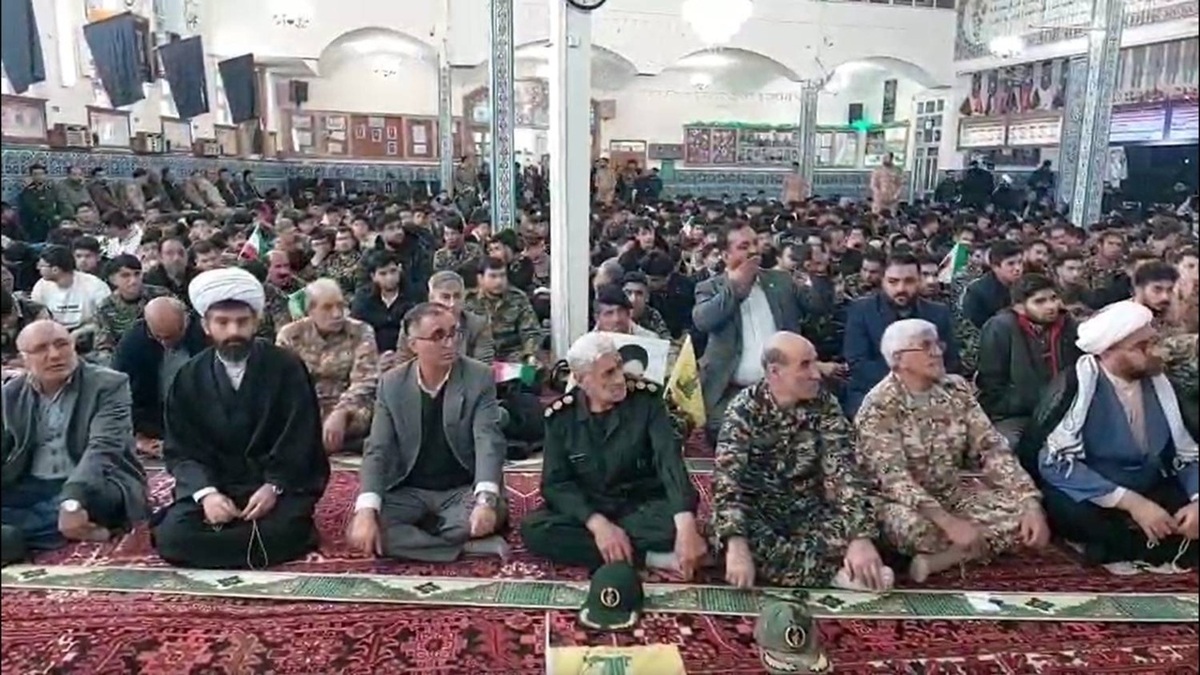 فیلمی از نمایش اقتدار بسیجیان شهرستان اهر در هفته بسیج