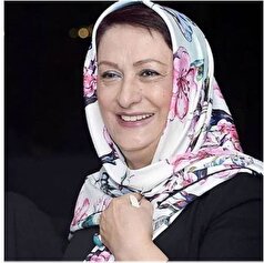 تصویر یادگاری مریم امیرجلالی کنار نوه و دخترش در کانادا/۳ نسل در یک قاب!