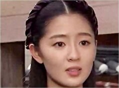 تصویر شکار شده از بازیگر سریال جومونگ با استایل بانمک و دخترانه درحال دوچرخه سواری!