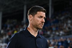 آلونسو به پوکر امباپه در بازی رئال مادرید مقابل المپیاکوس واکنش نشان داد