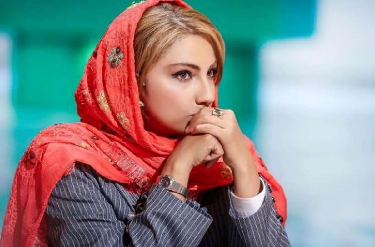 محیا دهقانی با کت راه راه دمده در برنامه «شفرونی» +عکس