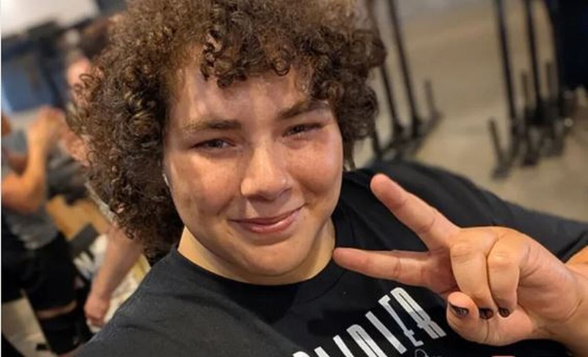 پس گرفتن عنوان «قوی‌ترین زن جهان» بعد از معلوم شدن جنسیت بیولوژیکی جیمی بوکر