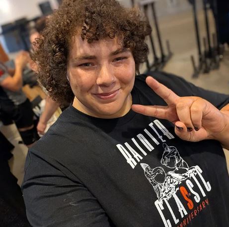 پس گرفتن عنوان «قوی‌ترین زن جهان» بعد از معلوم شدن جنسیت بیولوژیکی جیمی بوکر