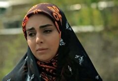 چهره نچرال و معصومانه مهشید جوادی در حال آرزو کردن +عکس