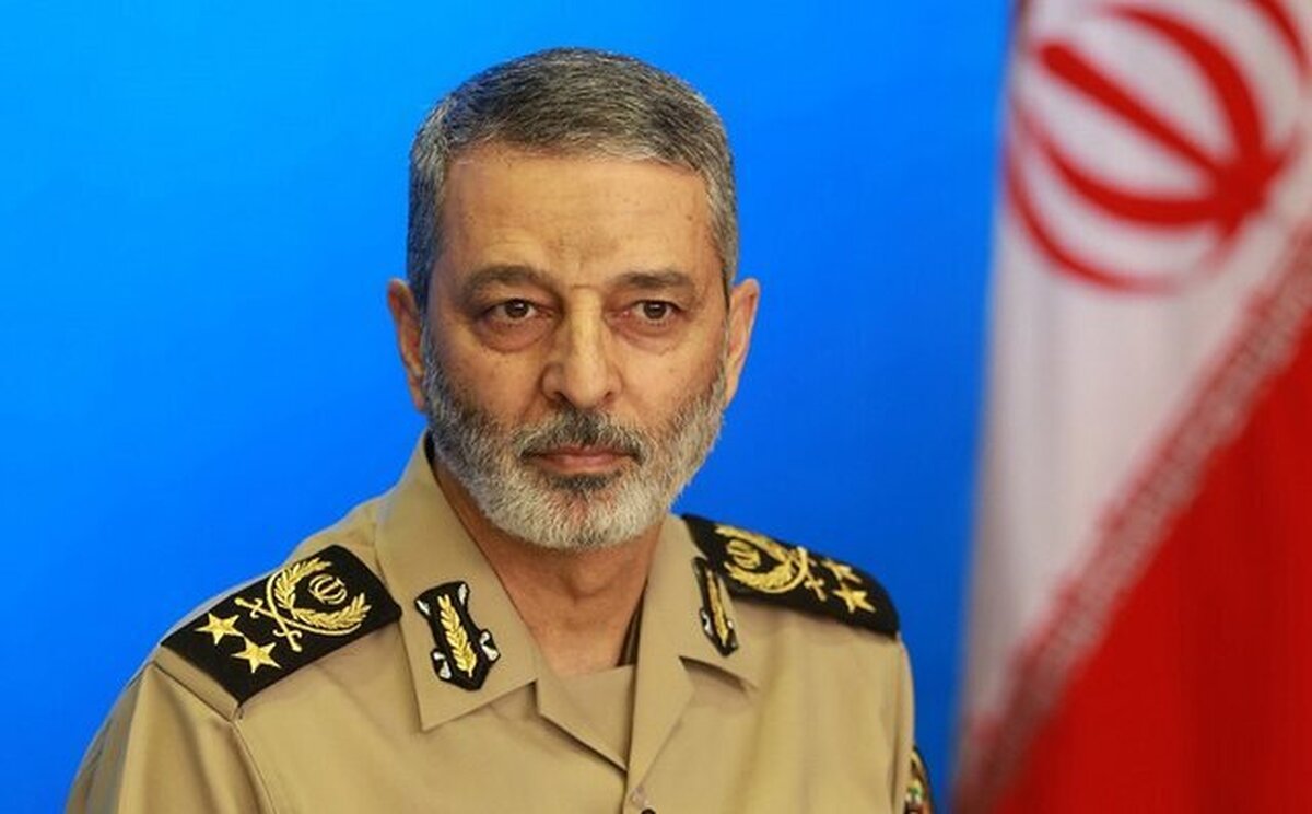 رئیس ستاد کل نیروهای مسلح روز نیروی دریایی را تبریک گفت