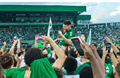 نه سال پس از فاجعه‌ای که جان اکثر بازیکنانش را گرفت، چاپکوئنسه با صعود به لیگ برتر، یاد قربانیان خود را گرامی می‌دارد