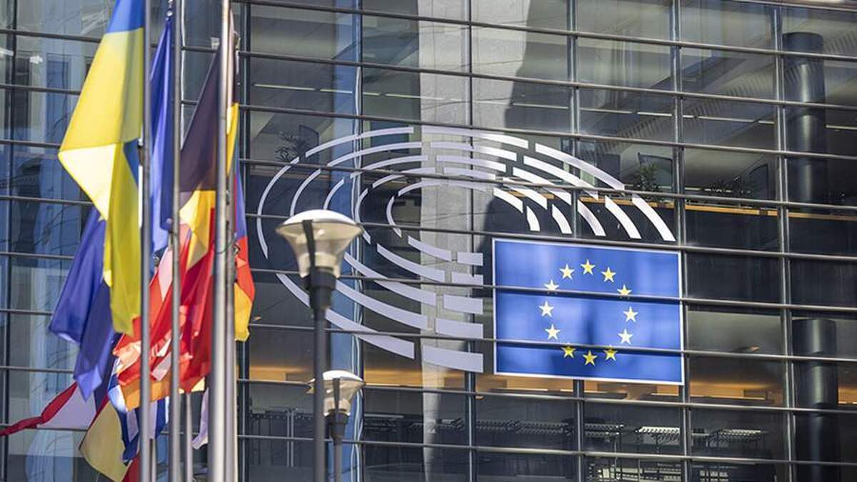 پوتین آمادگی روسیه را برای گفت‌و‌گو در مورد ثبات استراتژیک در اروپا اعلام کرد.