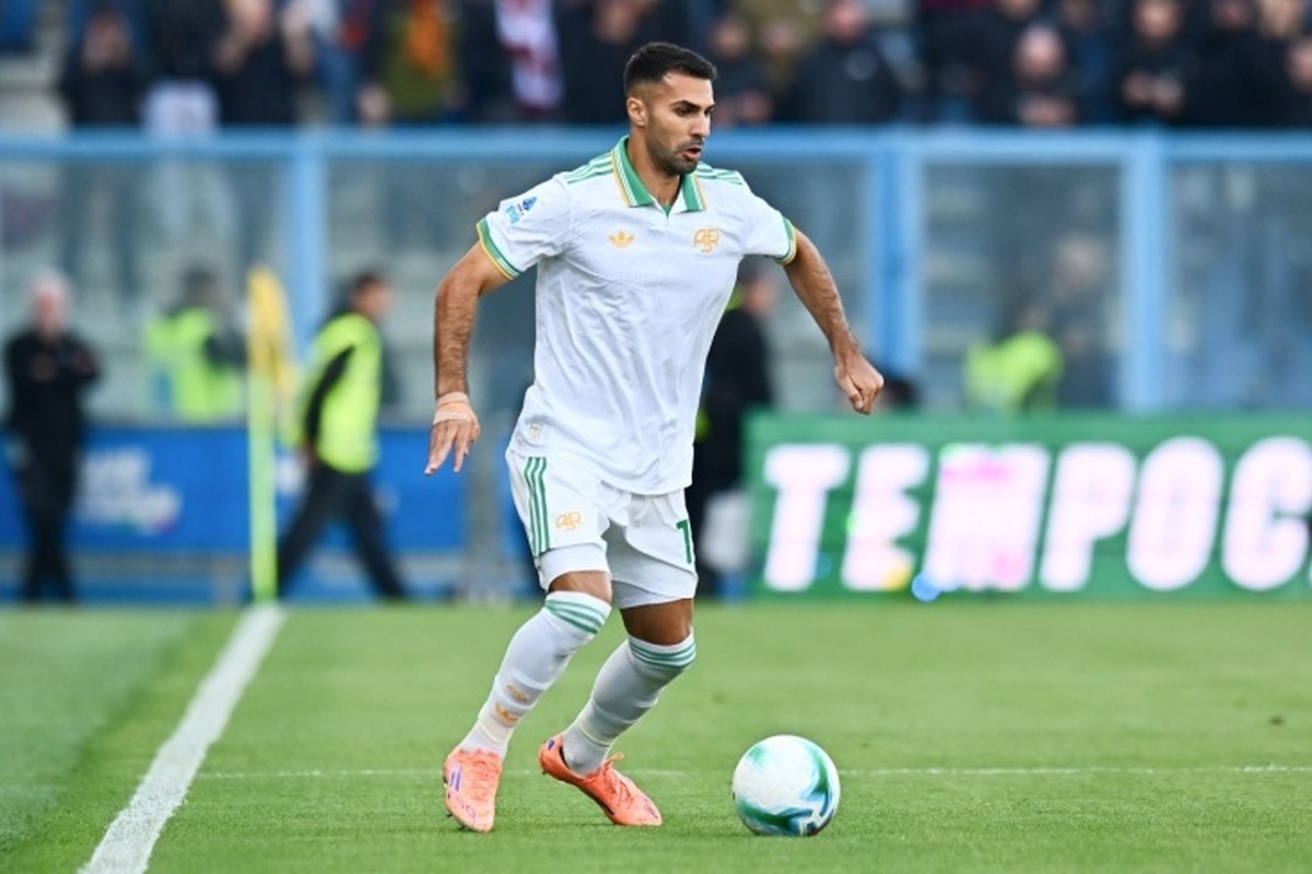 منچستریونایتد می‌تواند تابستان امسال یک مدافع سری آ را به صورت رایگان به خدمت بگیرد