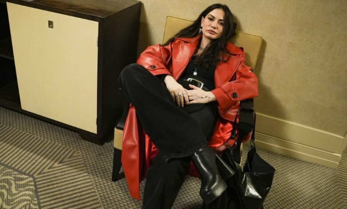 سلفی دمت اوزدِمیر با عینک و کلاه کابویی!