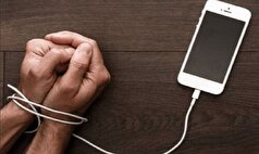 آیفون به‌دست‌های فقیر