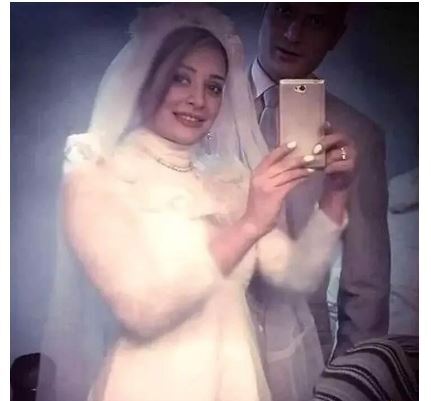 شوهر مرموز ناهید محمودی کیست؟ شوهر مرموز ناهید محمودی کیست؟