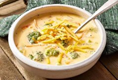 سوپ بروکلی و پنیر چدار یک ترکیب طلایی که عاشقش می‌شید