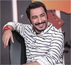 سلفی نوید محمدزاده بدون هیچ احساسی در صورتش+عکس