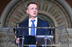 دستیار رئیس جمهور روسیه آمادگی خود را برای ارائه یک دوره سوادآموزی برای کالاس ابراز می‌کند