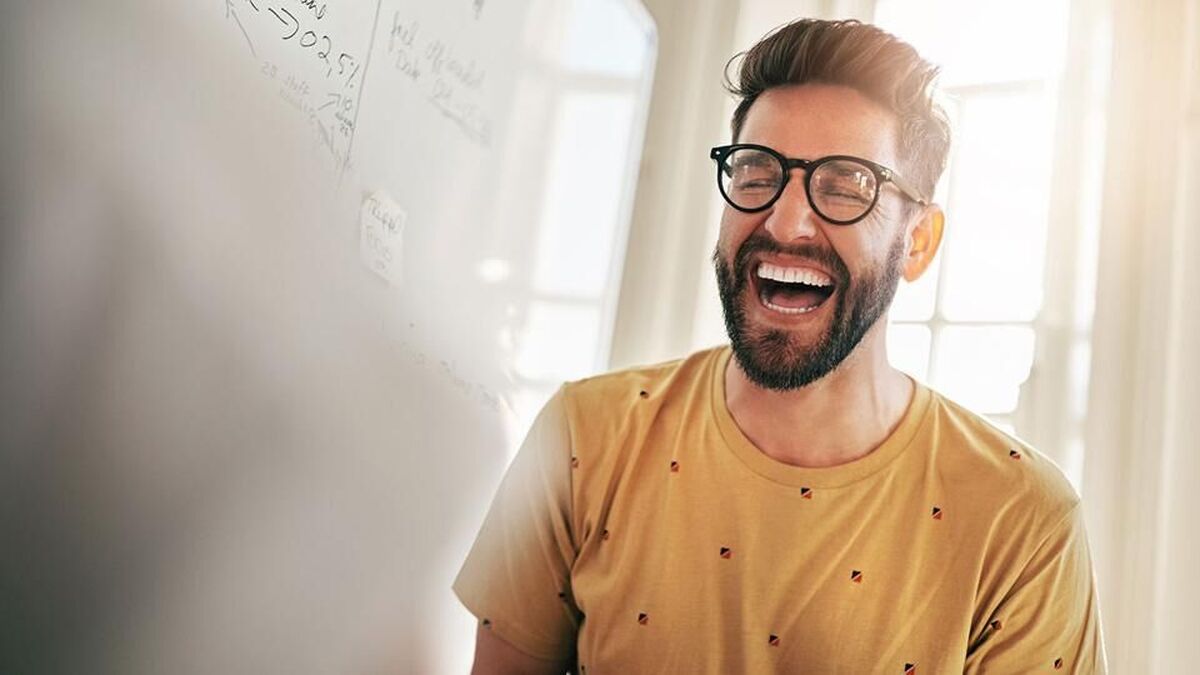 چرا در موقعیت‌های جدی می‌خندیم؟