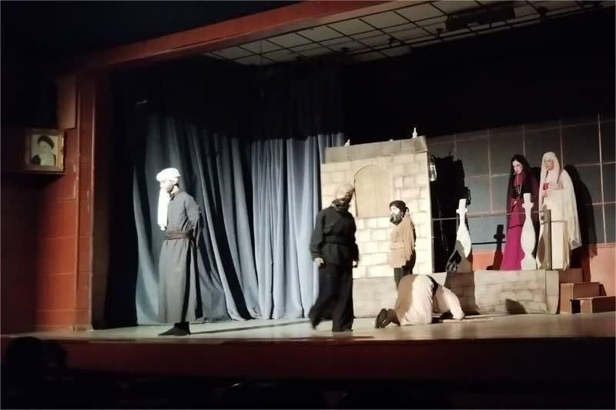 کرمانشاه ایستگاه پایانی سی و هفتمین جشنواره تئاتر استان‌های کشور