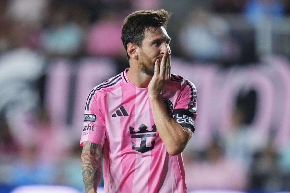 همسر ورونا درباره مسی: شوهر من از آن احمقی که در میامی زندگی می‌کند، آرژانتینی‌تر است