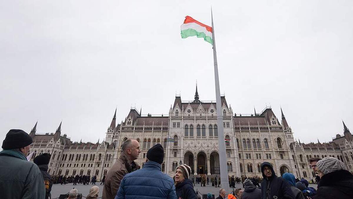 اوربان آمادگی مجارستان را برای ارائه بستری برای مذاکرات در مورد اوکراین اعلام کرد.