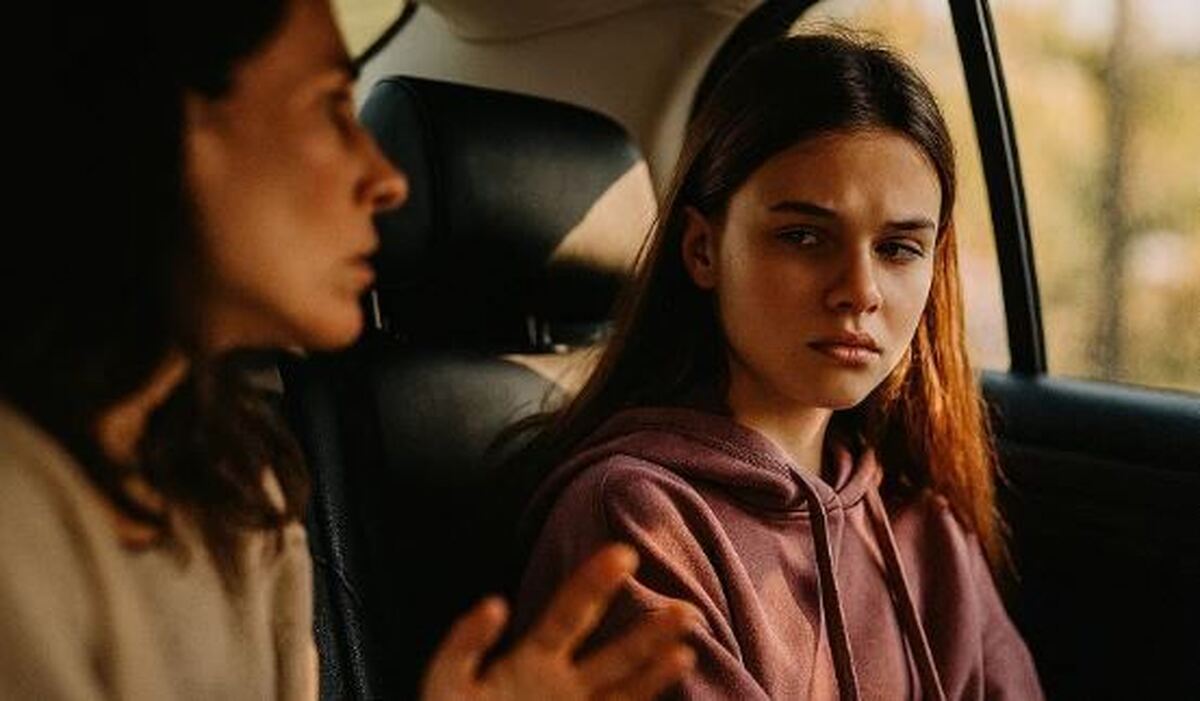 چگونه سکوت فرزند نوجوانم را بشکنم؟