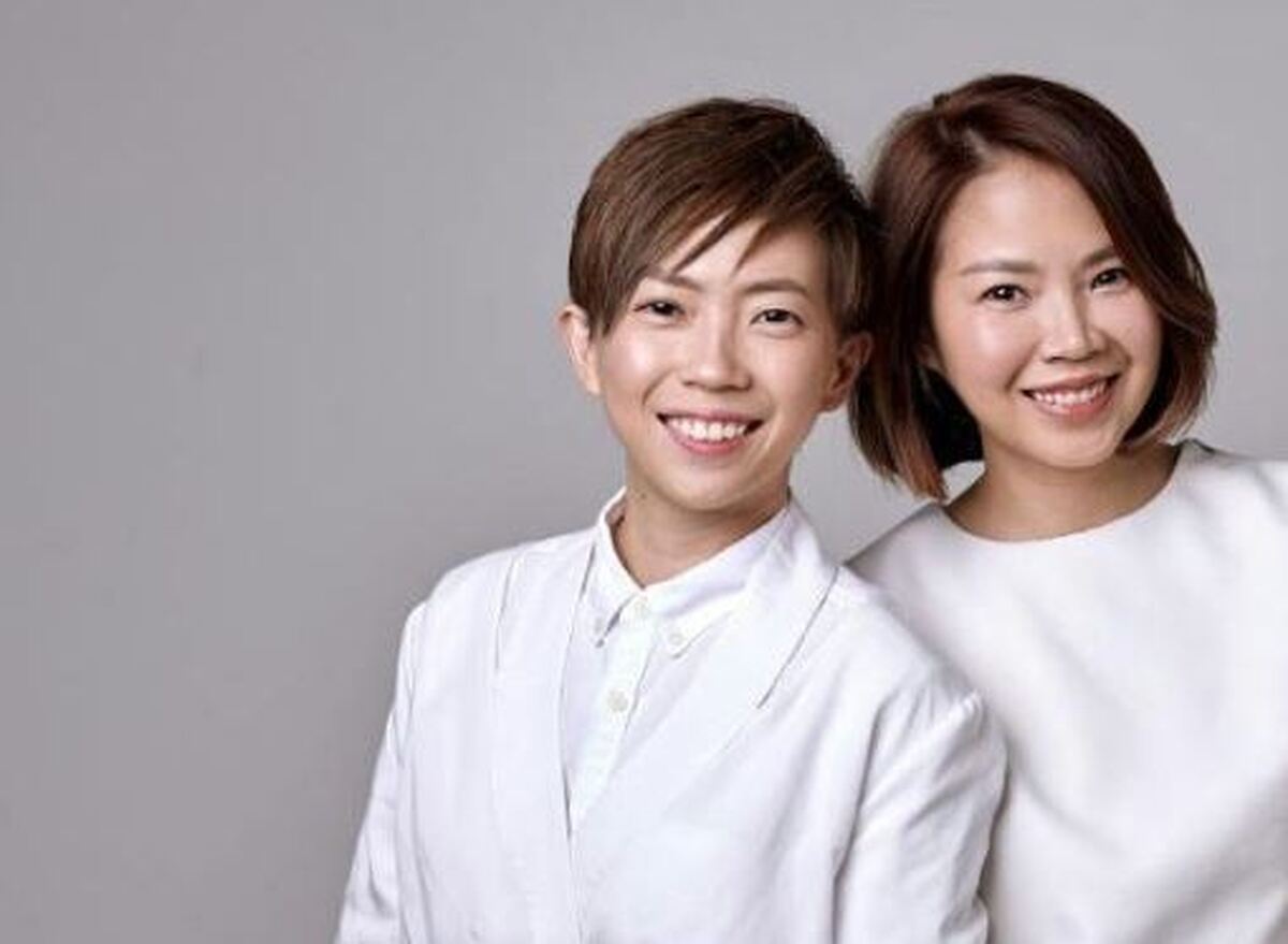 شایعات عاشقانه بین دو عضو شاخص گروه موسیقی سنگاپوری رد شد