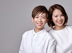 شایعات عاشقانه بین دو عضو شاخص گروه موسیقی سنگاپوری رد شد