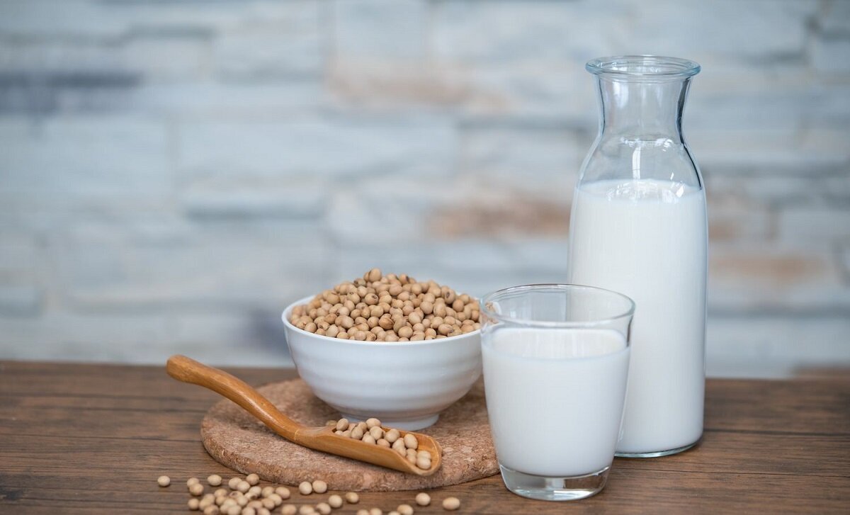 نوشیدنیهای طبیعی که کارخانه کلاژن سازی بدن شما را فعال میکند! نوشیدنیهای طبیعی که کارخانه کلاژن سازی بدن شما را فعال میکند!