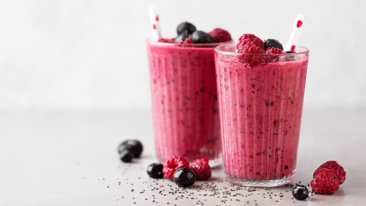 نوشیدنیهای طبیعی که کارخانه کلاژن سازی بدن شما را فعال میکند! نوشیدنیهای طبیعی که کارخانه کلاژن سازی بدن شما را فعال میکند!