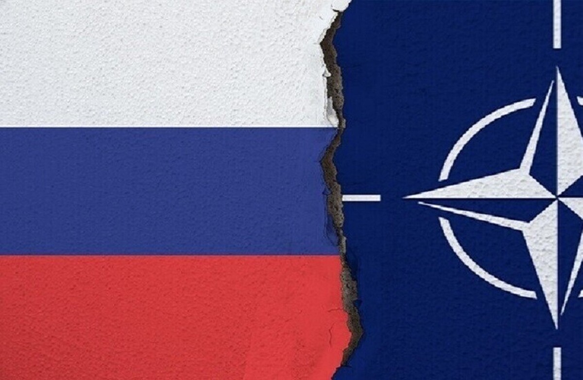 یک وب‌سایت ایتالیایی فاش کرد که چرا برخی از کشور‌های ناتو بر «طبل جنگ زامبی‌ها» علیه روسیه می‌کوبند