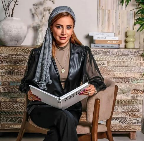 استایل چشمگیر شبنم قلی خانی با لباس چرم+عکس استایل چشمگیر شبنم قلی خانی با لباس چرم+عکس