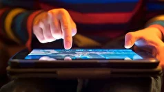 محدود کردن زمان استفاده کودکان از نمایشگر‌ها چگونه ممکن میشود؟