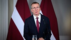 رسانه‌ها از ممنوعیت انتشار عکس رئیس جمهور و نخست وزیر در لتونی خبر دادند.