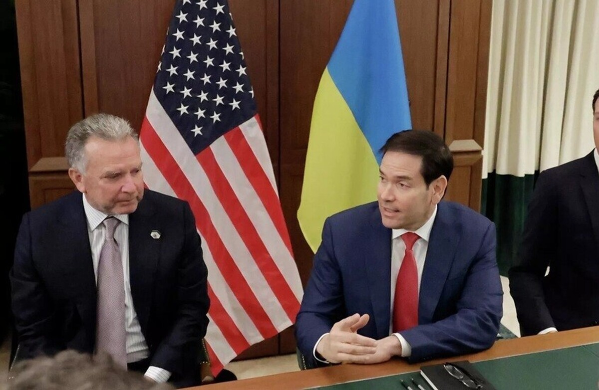 مذاکرات فلوریدا بین آمریکا و اوکراین به جدول زمانی انتخابات و تبادل زمین می‌پردازد